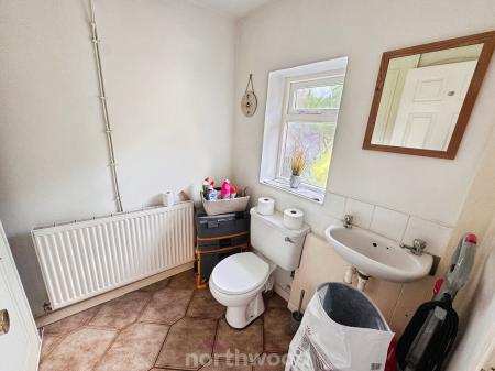 3 bedroom Detached house for sale in Hatfield Road, Thorne, Doncaster, DN8