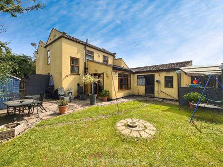 Hatfield Road, Thorne, Doncaster, DN8