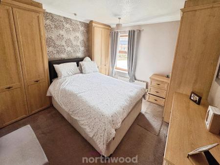 3 bedroom Detached house for sale in Hatfield Road, Thorne, Doncaster, DN8