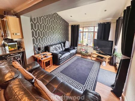 3 bedroom Detached house for sale in Hatfield Road, Thorne, Doncaster, DN8