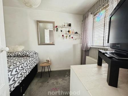 3 bedroom End of terrace house for sale in Marshland Road, Moorends, Doncaster, DN8