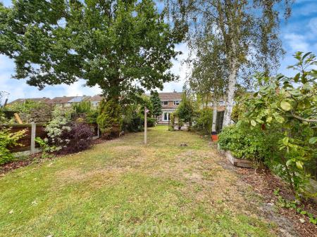 3 bedroom End of terrace house for sale in Marshland Road, Moorends, Doncaster, DN8