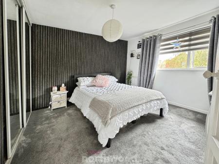 3 bedroom End of terrace house for sale in Marshland Road, Moorends, Doncaster, DN8