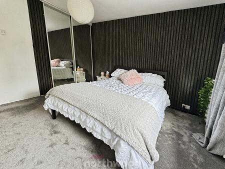 3 bedroom End of terrace house for sale in Marshland Road, Moorends, Doncaster, DN8