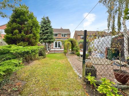 3 bedroom End of terrace house for sale in Marshland Road, Moorends, Doncaster, DN8