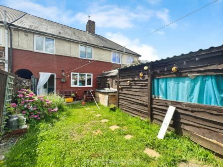 3 bedroom Terraced House for sale in Mendip Avenue, Goole, Goole, DN14