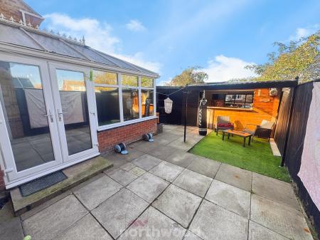 3 bedroom Detached house for sale in Moorside Court, Moorends, DN8