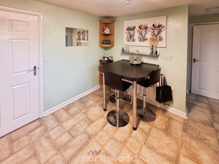 3 bedroom Detached house for sale in Moorside Court, Moorends, DN8