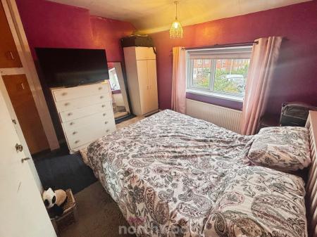 3 bedroom Semi-detached house for sale in Orchard Lane, Moorends, Doncaster, DN8