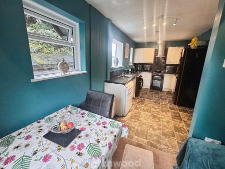 3 bedroom Semi-detached house for sale in Orchard Lane, Moorends, Doncaster, DN8