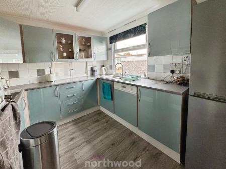 2 bedroom Park home for sale in Palm Grove Court, Thorne, Doncaster, DN8