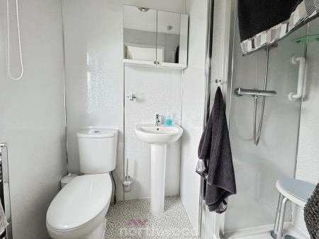 2 bedroom Park home for sale in Palm Grove Court, Thorne, Doncaster, DN8