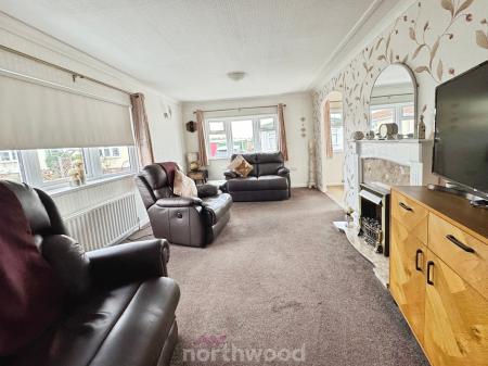 2 bedroom Park home for sale in Palm Grove Court, Thorne, Doncaster, DN8