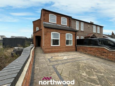 South End, Thorne, Doncaster, DN8