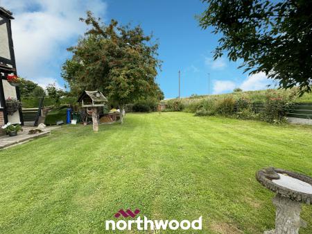 3 bedroom Detached house for sale in Swinefleet Road, Swinefleet, Goole, DN14