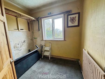 3 bedroom Semi-detached house for sale in Wilkinson Avenue, Moorends, Doncaster, DN8