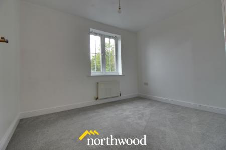 1 bedroom Flat to let in Lakeside Mews, Thorne, Doncaster, DN8