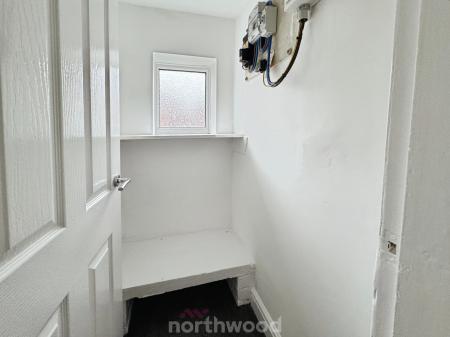 3 bedroom End of terrace house for sale in South Road, Moorends, Doncaster, DN8