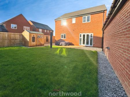 4 bedroom Detached house for sale in Myers Pasture, Howden, Goole, DN14