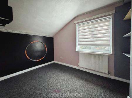 3 bedroom Semi-detached house for sale in Durham Avenue, Thorne, Doncaster, DN8