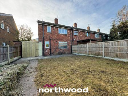 3 bedroom End of terrace house to let in Alwyn Road, Thorne, Doncaster, DN8