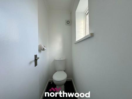 3 bedroom End of terrace house to let in Alwyn Road, Thorne, Doncaster, DN8