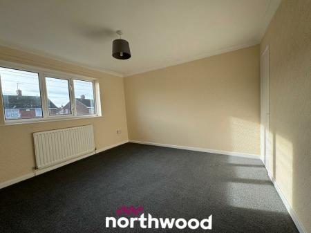 3 bedroom End of terrace house to let in Alwyn Road, Thorne, Doncaster, DN8