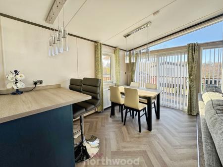 2 bedroom Park home for sale in 7 Lakes Country Park, Crowle, DN17