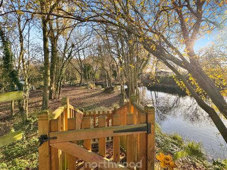 2 bedroom Park home for sale in 7 Lakes Country Park, Crowle, DN17