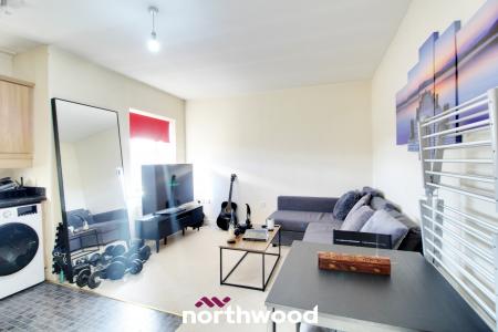1 bedroom Flat for sale in Acorn Way, Sunnyside, Rotherham, S66