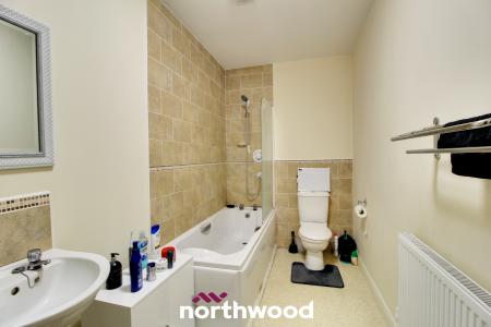 1 bedroom Flat for sale in Acorn Way, Sunnyside, Rotherham, S66