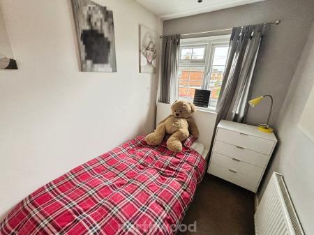 3 bedroom Semi-detached house for sale in Amanda Drive, Hatfield, Doncaster, DN7