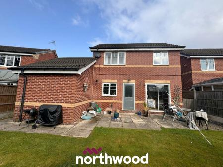 3 bedroom Detached house for sale in Cathedral Court, Dunsville, Doncaster, DN7
