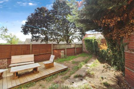 3 bedroom Semi-detached house for sale in Chestnut Avenue, Wheatley Hills, Doncaster, DN2