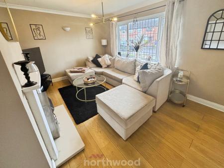 2 bedroom Semi-detached house for sale in Coronation Road, Stainforth, Doncaster, DN7