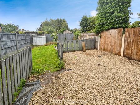 2 bedroom Semi-detached house for sale in Coronation Road, Stainforth, Doncaster, DN7