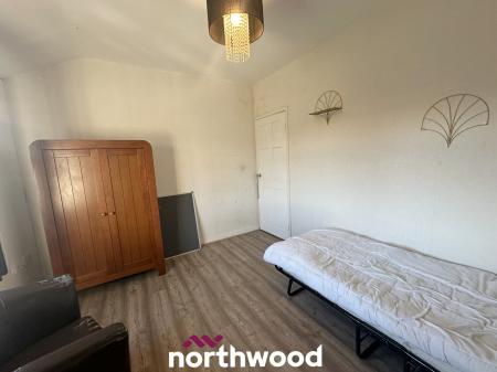 3 bedroom Semi-detached house for sale in East Lane, Doncaster, Doncaster, DN7