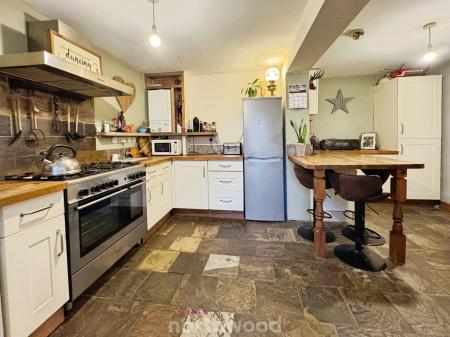 2 bedroom End of terrace house for sale in Cuckoo Park, Rawcliffe, Goole, DN14