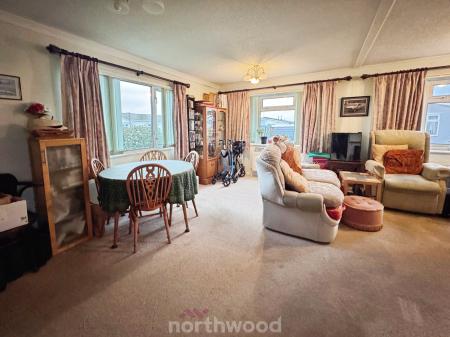 2 bedroom Park home for sale in Palm Grove Court, Thorne, Doncaster, DN8