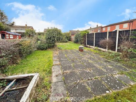 2 bedroom Semi-detached house for sale in Crookesbroom Lane, Hatfield, Doncaster, DN7