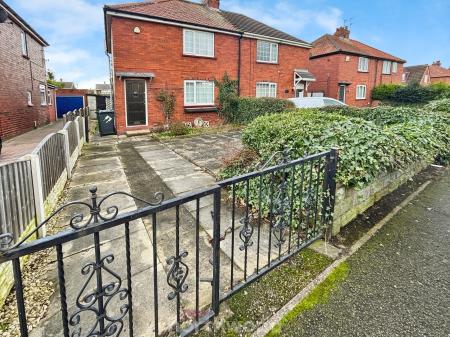 Crookesbroom Lane, Hatfield, Doncaster, DN7