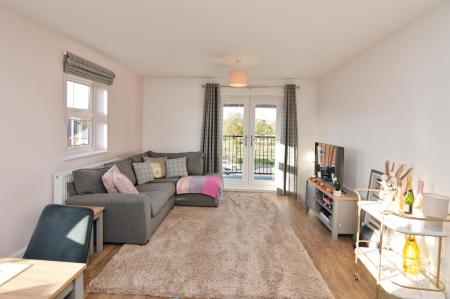 1 bedroom Flat for sale in 14 Lonsdale Road, Wokingham, RG40