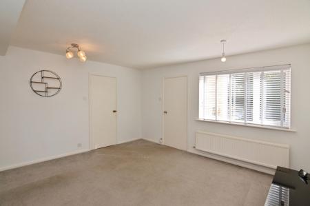 2 bedroom Terraced House for sale in Cornwall Close, Woosehill, Wokingham, RG41