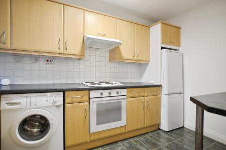 2 bedroom Terraced House to let in Bedfordshire Way, Woosehill, Wokingham, RG41