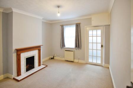 2 bedroom Terraced House for sale in Havelock Road, Wokingham, RG41