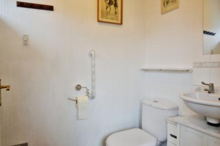 3 bedroom Terraced House for sale in Lynden Close, Maidenhead, SL6