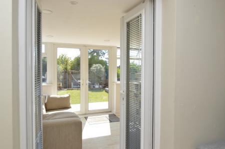 3 bedroom Semi-detached house to let in St Pauls Gate, Wokingham, RG41