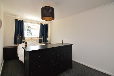 3 bedroom Semi-detached house to let in St Pauls Gate, Wokingham, RG41