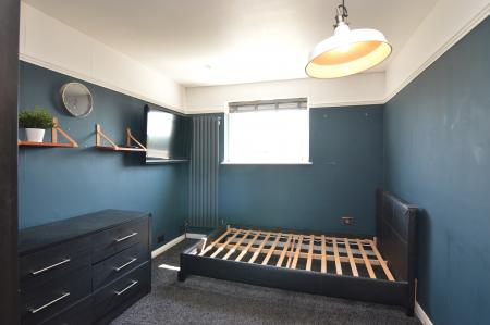 3 bedroom Semi-detached house to let in St Pauls Gate, Wokingham, RG41