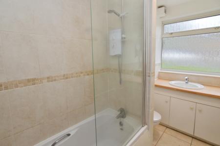 2 bedroom Flat to let in Cressex Close, Binfield, RG42